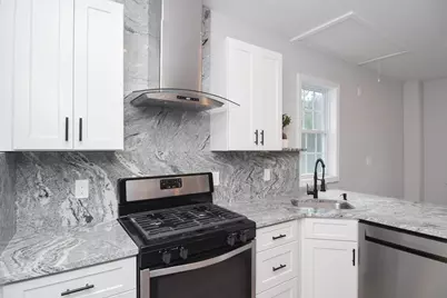 11 Station St, Sharon, MA 02067 - Photo 12