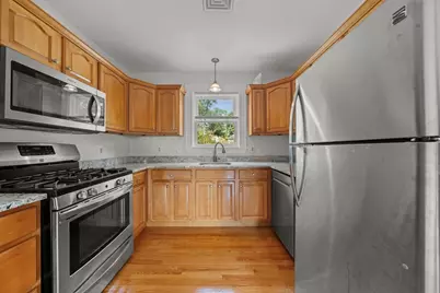 169 Franklin Street #2, Stoneham, MA 02180 - Photo 4