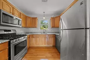 169 Franklin St, Stoneham, MA 02180 - Photo 4
