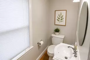 34 Prospect St, Waltham, MA 02453 - Photo 10