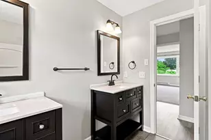192 Empire St, Chicopee, MA 01013 - Photo 24