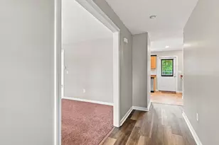 192 Empire St, Chicopee, MA 01013 - Photo 6