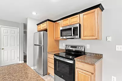 192 Empire St, Chicopee, MA 01013 - Photo 16