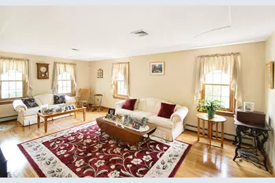 125 Boxwood Ln, Bridgewater, MA 02324 - Photo 12