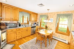 125 Boxwood Ln, Bridgewater, MA 02324 - Photo 10