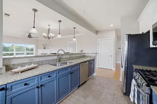 527 Pawtucket Blvd, Lowell, MA 01854 - Photo 2