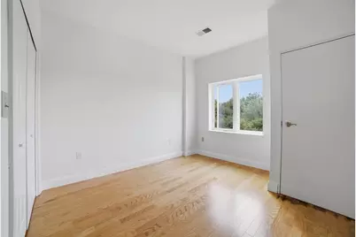 527 Pawtucket Blvd #608, Lowell, MA 01854 - Photo 12