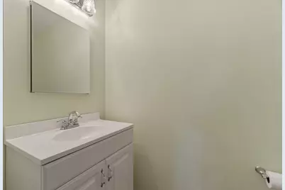 727 Andover, Lowell, MA 01852 - Photo 26