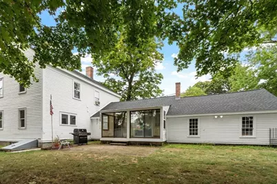 727 Andover, Lowell, MA 01852 - Photo 30