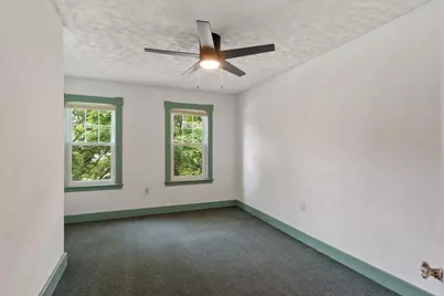 727 Andover, Lowell, MA 01852 - Photo 24