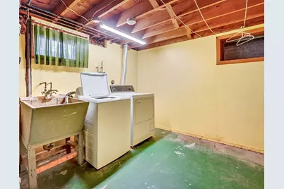 14 Centre Lane, Boston, MA 02132 - Photo 26