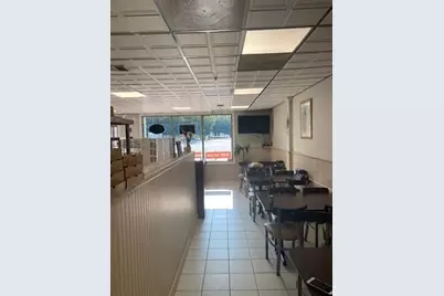 001 Roast Beef and Pizza, Rowley, MA 01969 - Photo 6