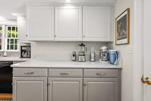 24 Mount Pleasant St, Rockport, MA 01966 - Photo 10
