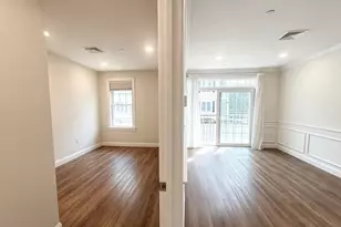 320 Middlesex Ave, Medford, MA 02155 - Photo 6