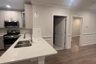 320 Middlesex Ave, Medford, MA 02155 - Photo 4