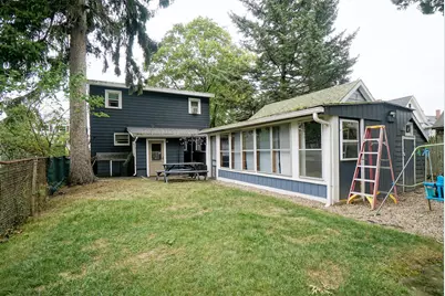 12 Bailey St, Lynn, MA 01904 - Photo 36
