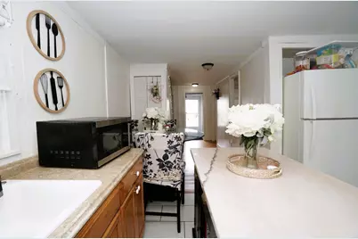 12 Bailey St, Lynn, MA 01904 - Photo 14