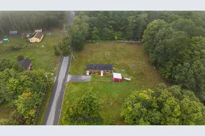 185 Linden St, Berlin, MA 01503 - Photo 36