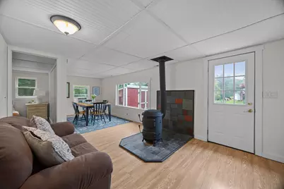 185 Linden St, Berlin, MA 01503 - Photo 12