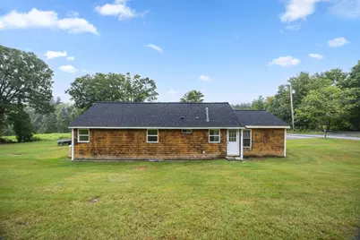 185 Linden St, Berlin, MA 01503 - Photo 30