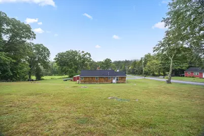 185 Linden St, Berlin, MA 01503 - Photo 24