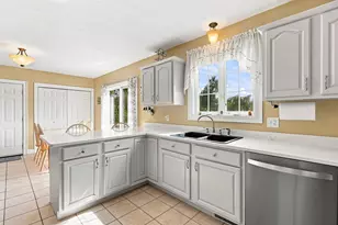 50 Hannah Dr, Somerset, MA 02726 - Photo 10