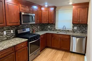 42 Hillside Ave, Everett, MA 02149 - Photo 14
