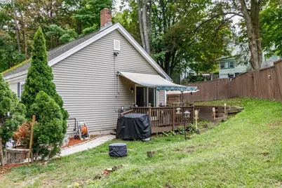 127 Payson Street, Fitchburg, MA 01420 - Photo 14