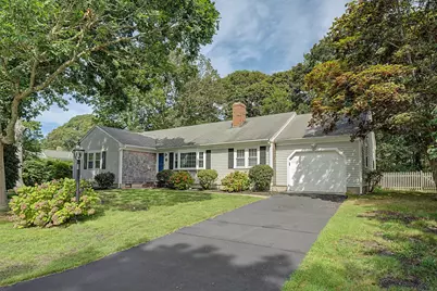 8 Gold Finch Ln, Dennis, MA 02660 - Photo 38