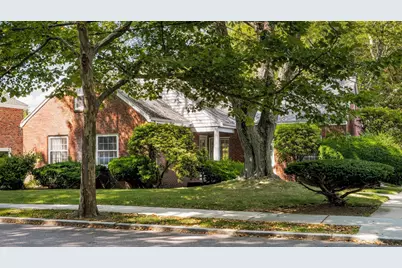 77 Jordan Rd, Brookline, MA 02446 - Photo 1