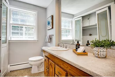 16 Phillip Ave, Burlington, MA 01803 - Photo 22