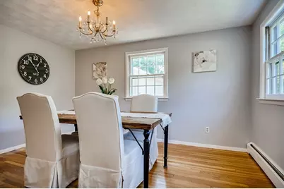 16 Phillip Ave, Burlington, MA 01803 - Photo 28