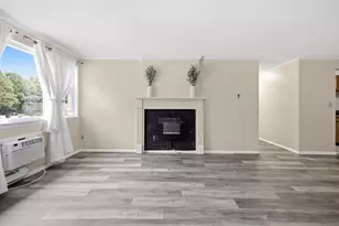 180 Main St (Building 5), Bridgewater, MA 02324 - Photo 24