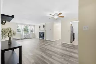 180 Main St (Building 5), Bridgewater, MA 02324 - Photo 18
