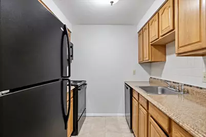 180 Main St (Building 5) #5205, Bridgewater, MA 02324 - Photo 26