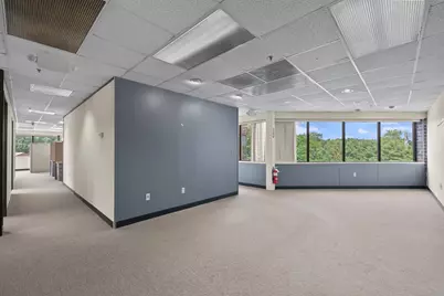 1 Olde North Rd #303, Chelmsford, MA 01824 - Photo 8