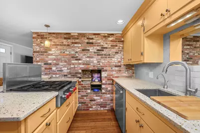 62 Hillside Dr, Barnstable, MA 02632 - Photo 16
