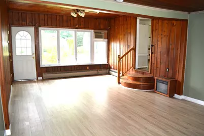 18 Highland Park Drive, West Springfield, MA 01089 - Photo 8
