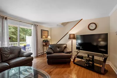 221 Bayberry Hill Ln #221, Leominster, MA 01453 - Photo 12
