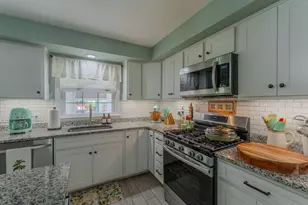 282 Longhill Ave, Somerset, MA 02726 - Photo 4