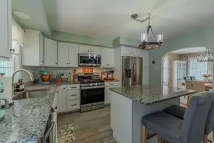 282 Longhill Ave, Somerset, MA 02726 - Photo 6