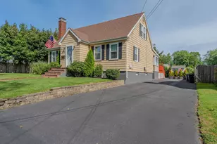 282 Longhill Ave, Somerset, MA 02726 - Photo 2