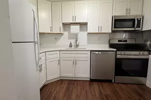 39 Berlin St, Clinton, MA 01510 - Photo 14