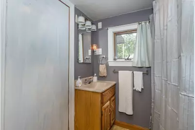 20 Crest Ave, Weymouth, MA 02189 - Photo 14