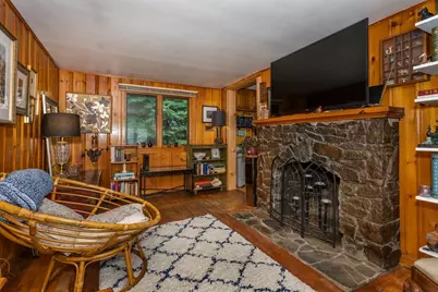 20 Crest Ave, Weymouth, MA 02189 - Photo 12