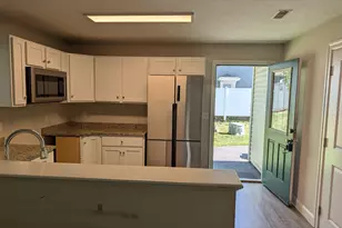 15 Bennett St, Nashua, NH 03064 - Photo 10