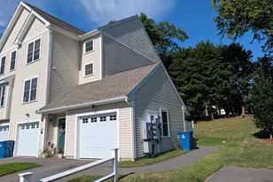 15 Bennett St, Nashua, NH 03064 - Photo 1