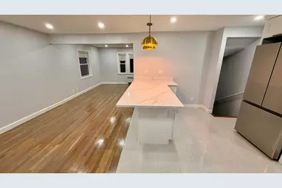 34-36 Rose Ave #36, Watertown, MA 02472 - Photo 4