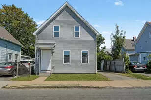 85 Middle St, Fairhaven, MA 02719 - Photo 1