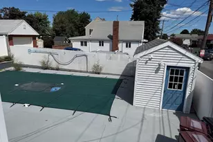 175 Rumney Rd, Revere, MA 02151 - Photo 36
